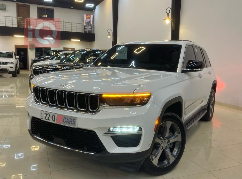 جیپ گراند شیرۆکی